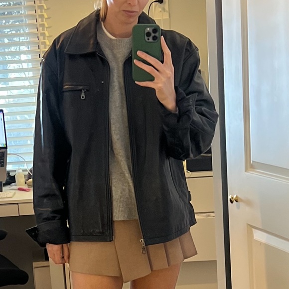 Vintage Wilson black leather oversized jacket - Picture 2 of 4